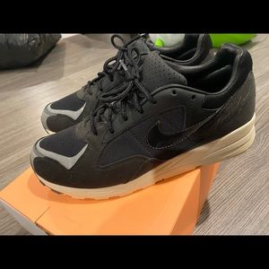 Nike fear of god skylone 2